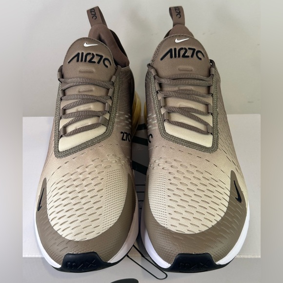 Nike Air Max 270 main image 10